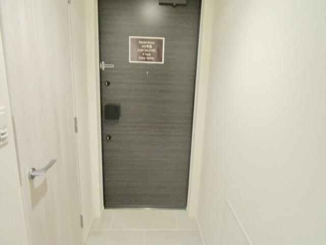 ザ・パークハビオ柿の木坂の玄関|※別部屋参照
