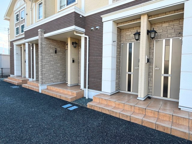 ＮＭＯＮ　Ｅのエントランス