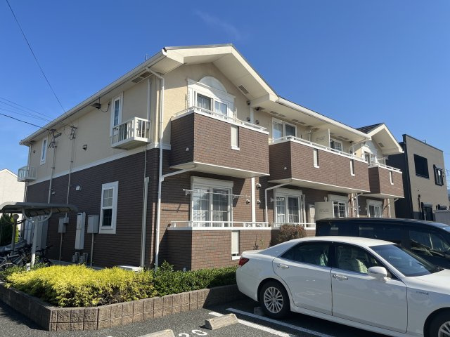 ＮＭＯＮ　Ｅの外観