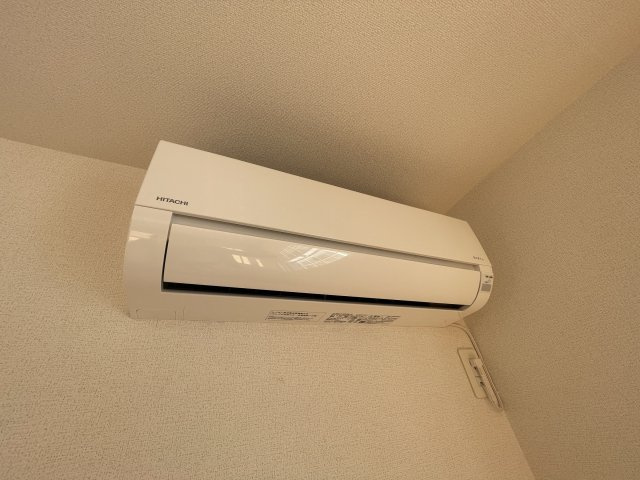 ＮＭＯＮ　Ｅの内装