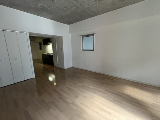 大阪市西区南堀江１丁目の店舗事務所の内装