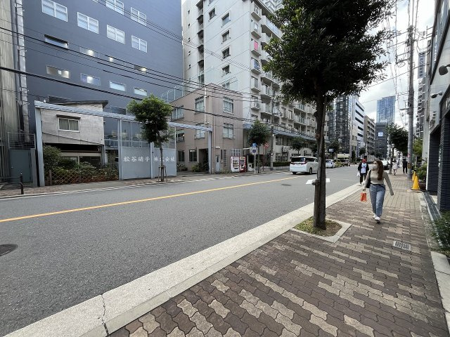 大阪市西区南堀江１丁目の店舗事務所の周辺