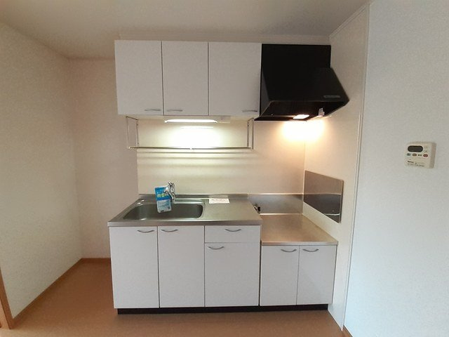 グランベアー福津のキッチン|きれいなキッチンです