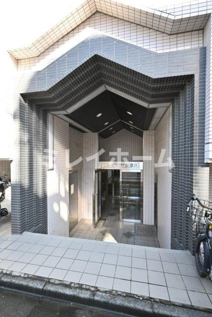 ダイホープラザ多摩川のエントランス