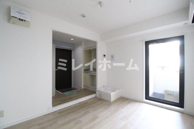 ダイホープラザ多摩川の居間・リビング