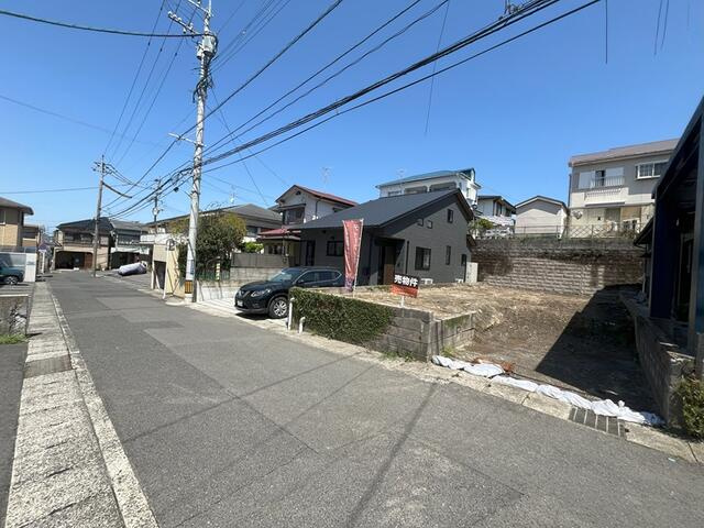 【前面道路含む現地写真】