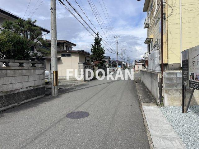 天童市老野森【新築建売】リリーフA棟の前面道路含む現地写真|前面道路