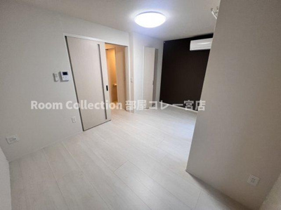 【寝室】 | フライグラント