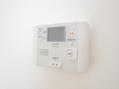 【セキュリティ】 | リバーヒルズ新大阪 | モニター付きインターホンです