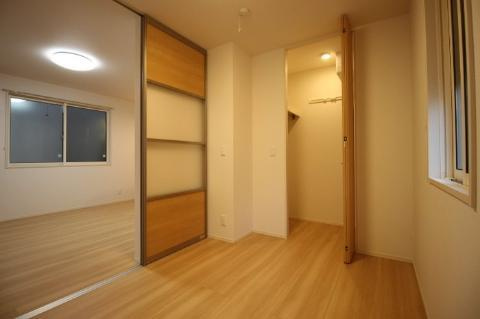 ゆず桑田町の居間・リビング|リビング