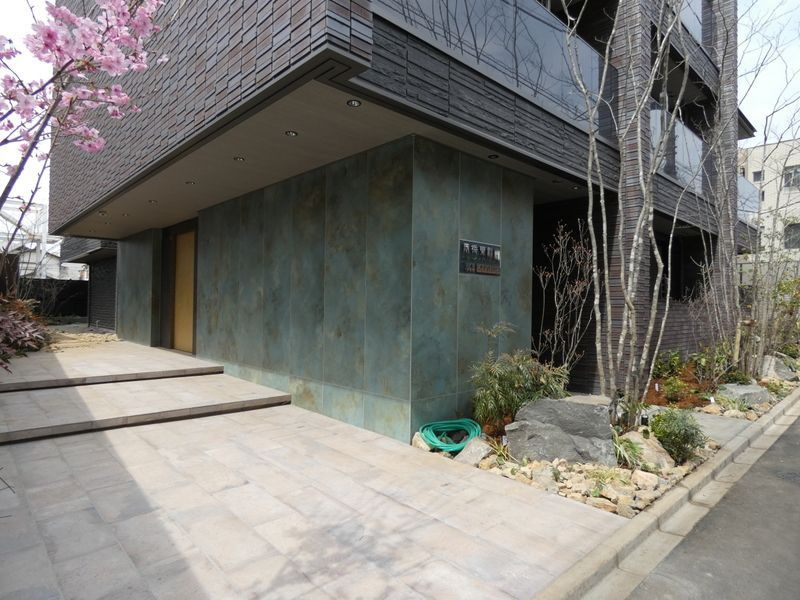 風香東新宿の外観