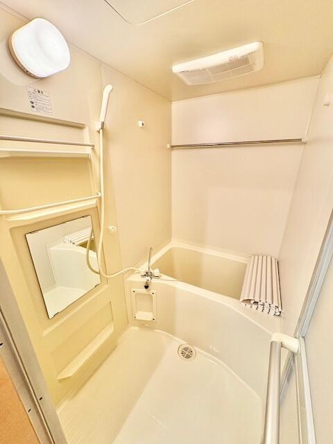 メリス西新宿の浴室|お風呂です