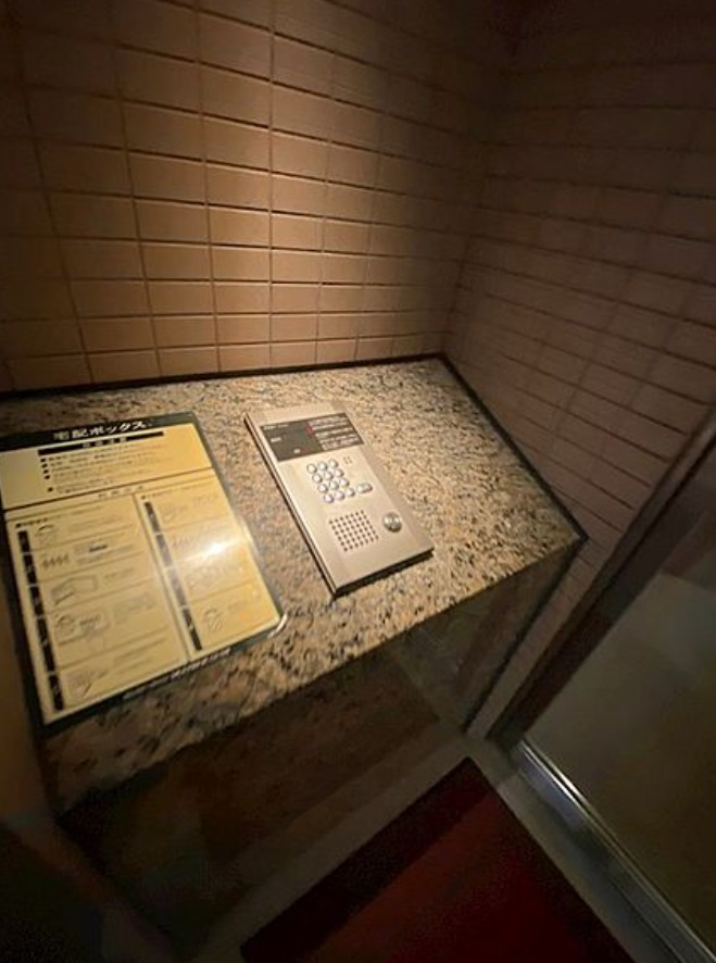 クリーンホームツルオカのロビー