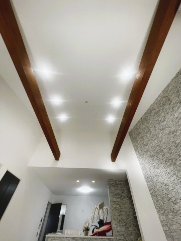 春日井市藤山台　新築平屋の居間・リビング|天井の高さで開放感◎