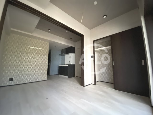 ブエナビスタ梅田ノースの居間・リビング|ブエナビスタ梅田ノース　リビング・ダイニングスペース