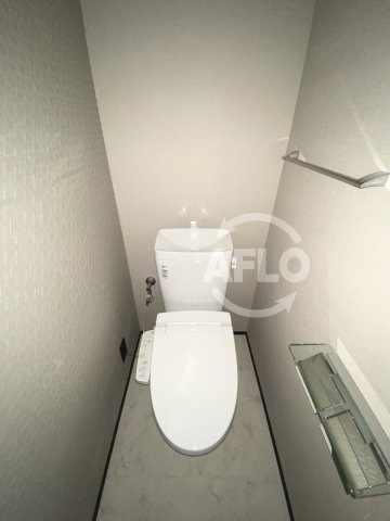 ブエナビスタ梅田ノースのトイレ|ブエナビスタ梅田ノース　温水洗浄便座