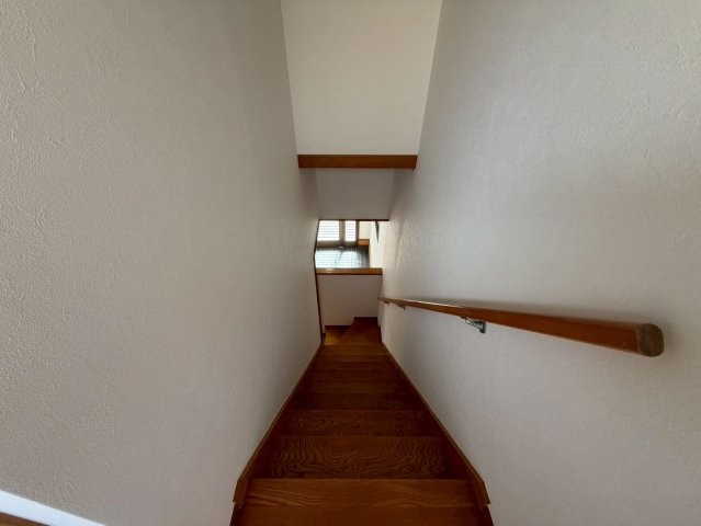 西山町2丁目の内装