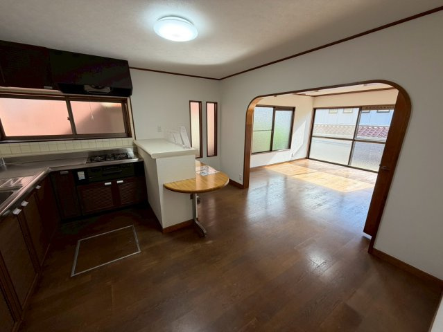 西山町2丁目のダイニング