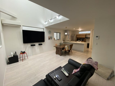 【居間・リビング】 | 清瀬市中里5丁目2022年築戸建