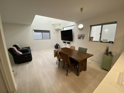 【居間・リビング】 | 清瀬市中里5丁目2022年築戸建