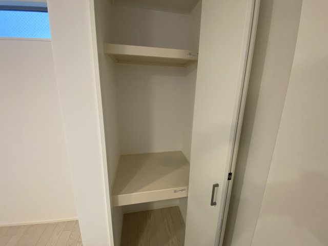清瀬市中里5丁目2022年築戸建の収納