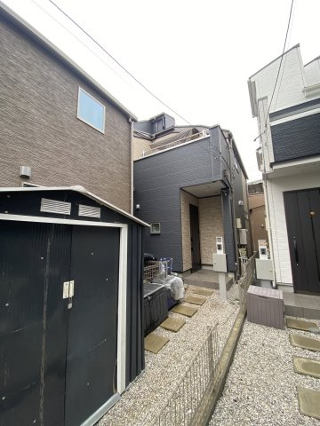 清瀬市中里5丁目2022年築戸建の外観