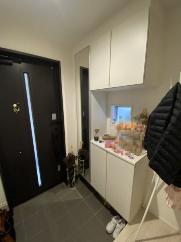 清瀬市中里5丁目2022年築戸建の玄関