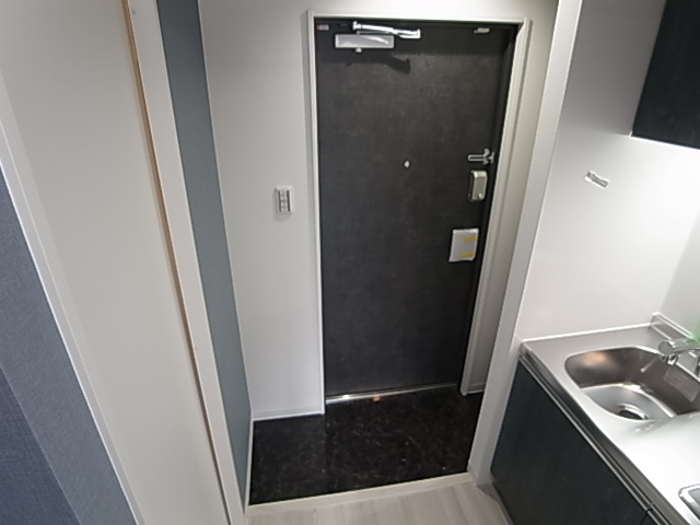 神戸市須磨区戸政町１丁目の賃貸マンションの玄関|シューズボックス付き