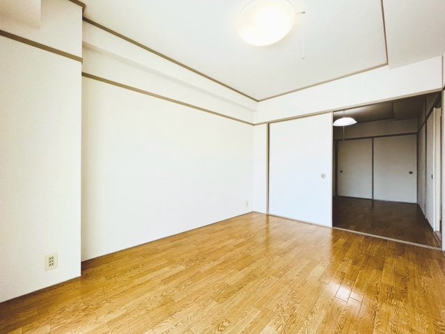 【洋室】 | 豊平アシュウ