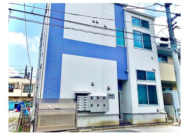 ル・ブリストル・カルハのエントランス|敷金礼金ゼロ☆初期安☆ネット無料☆更新料なし☆