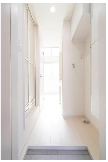 ル・ブリストル・カルハの玄関|敷金礼金ゼロ☆初期安☆ネット無料☆更新料なし☆