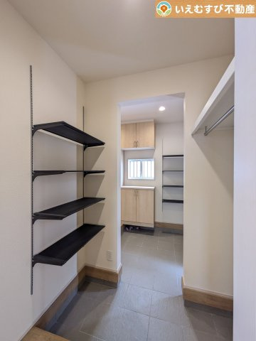 BLOOMING GARDEN　行田市棚田町3丁目の内装