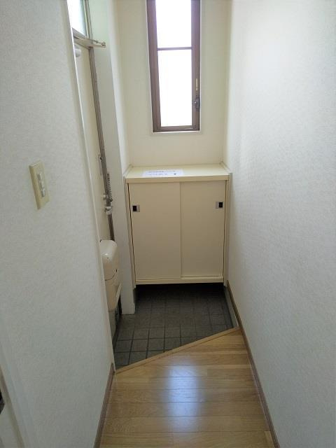 コートアベニューAの玄関