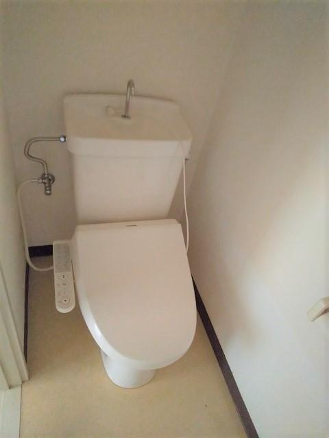 コートアベニューAのトイレ