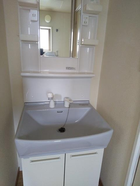 コートアベニューAの独立洗面台