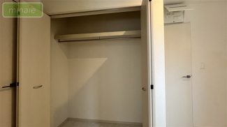 【収納】 | 保育園6分　幼稚園並列3台駐車　パントリー付き　限定2区画　2号棟 | 同建築会社施工例