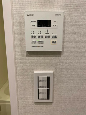 【設備】 | ＴＨＥＡＴＥＲ　ＣＯＵＲＴ本駒込 | 浴室乾燥機