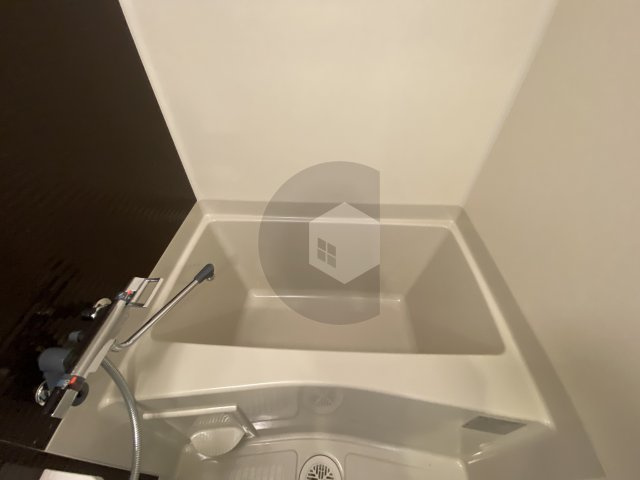 Luxe布施南2の浴室