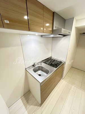 【キッチン】 | グランリーヴェル横濱南ADELE | 便利な2口ガスコンロシステムキッチン