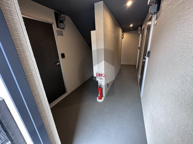 Answer Tomoiのロビー