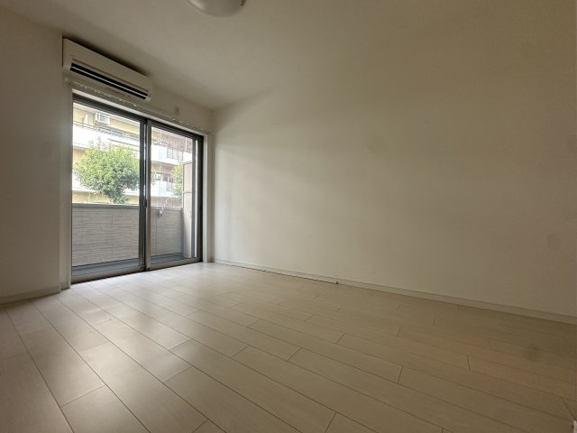 グリッター沢ノ町の寝室