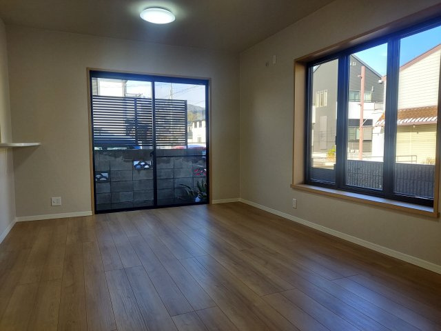 宝塚市売布1丁目一戸建の居間・リビング