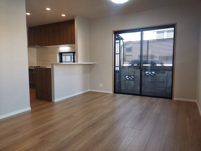 宝塚市売布1丁目一戸建の居間・リビング