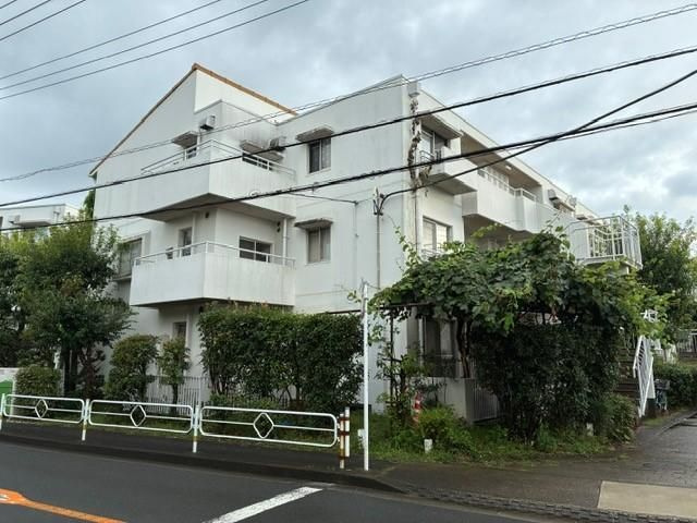 清瀬市中清戸５丁目の中古マンションの外観