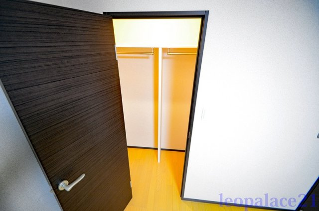 クレイノ神立ステーションテラスの収納