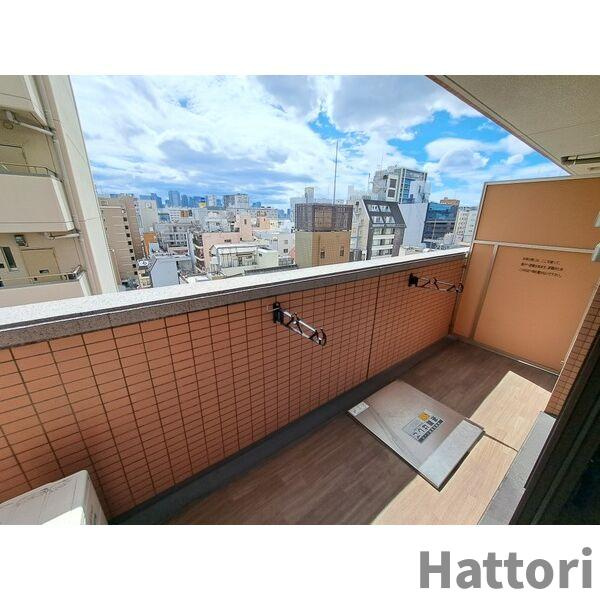 スプランディッド新大阪キャトルのバルコニー