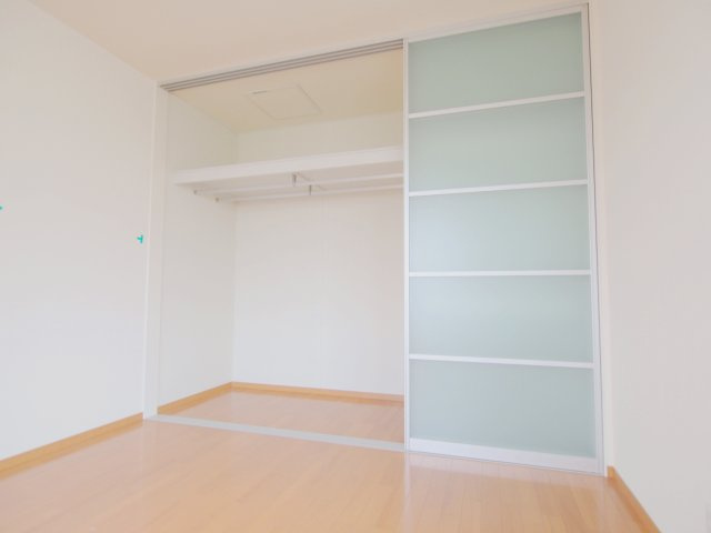 広島市安芸区瀬野西３丁目のアパートの収納
