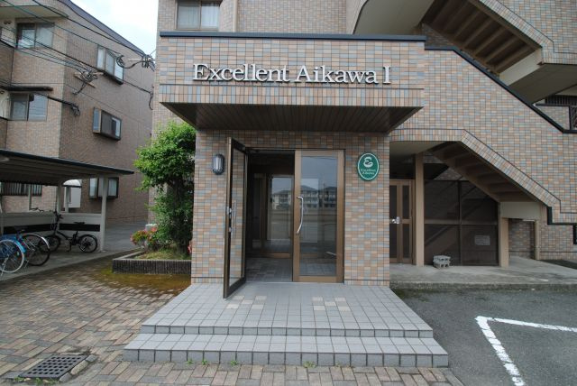 エクセレント合川Iの玄関