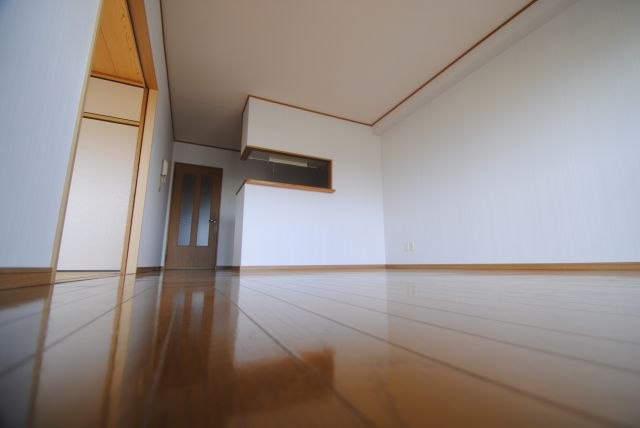 エクセレント合川Iの居間・リビング|内装イメージ：同物件別室