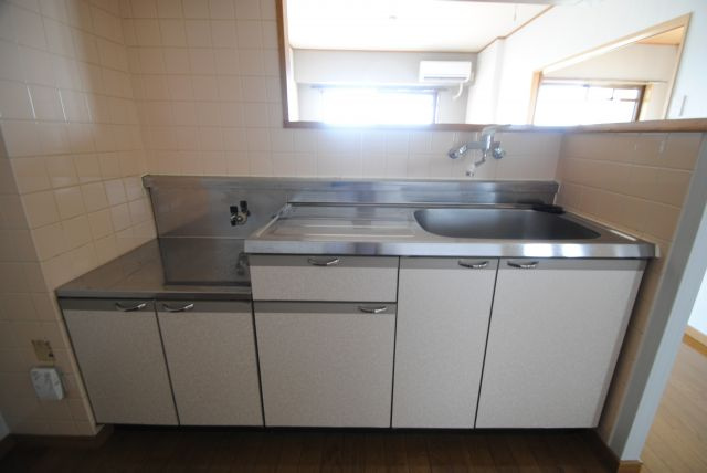 エクセレント合川Iのキッチン|内装イメージ：同物件別室